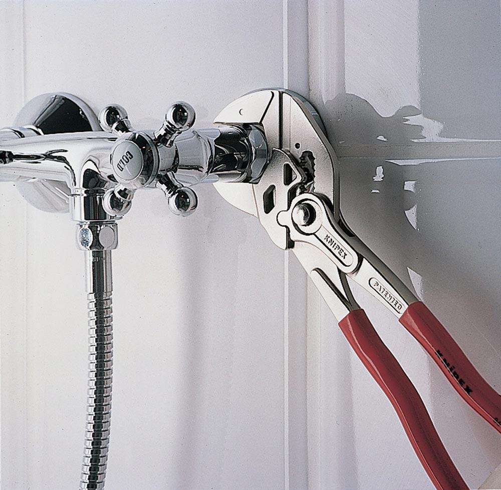 Zangenschlüssel Länge 180 mm Spannweite 40 mm verchromt Mehrkomponenten-Hüllen