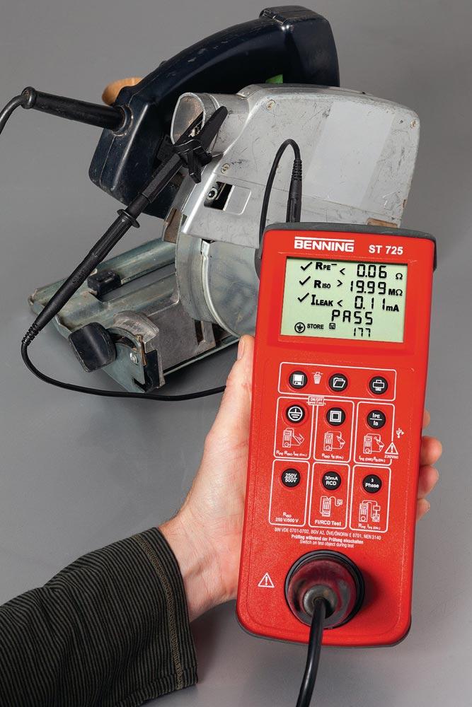 Gerätetester ST 725 Batterie- / Netzbetrieb L270xB115xH55mm