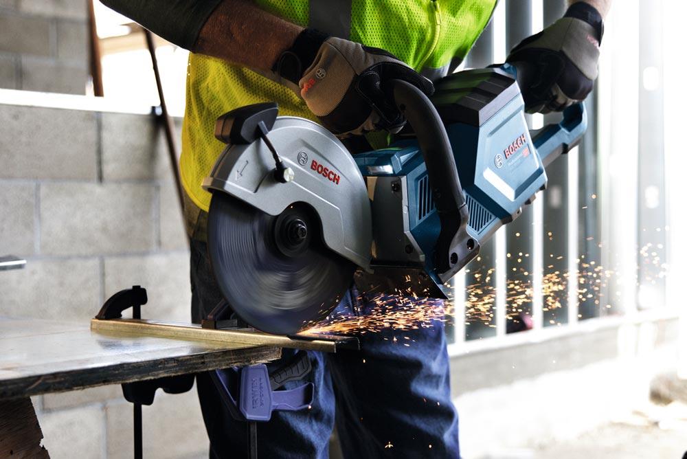 BOSCH Akku-Trennschleifer GCS 18V-230 (ohne Akku und Ladegerät)