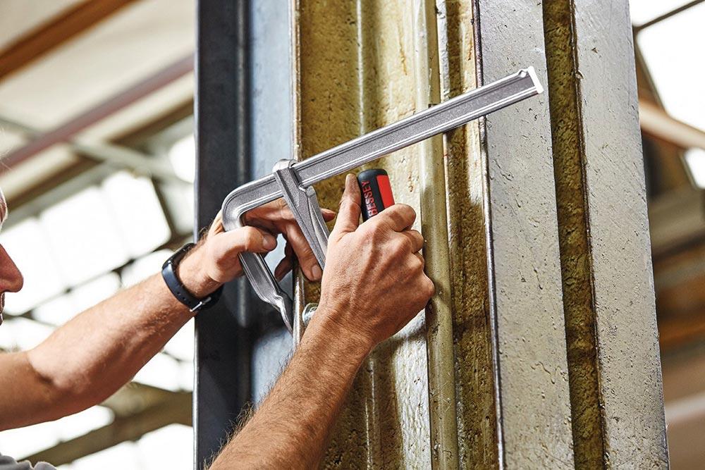 Ganzstahlschraubzwinge GZ-KG Spannweite 250 mm Ausladung 120 mm 2-K-Klappgriff