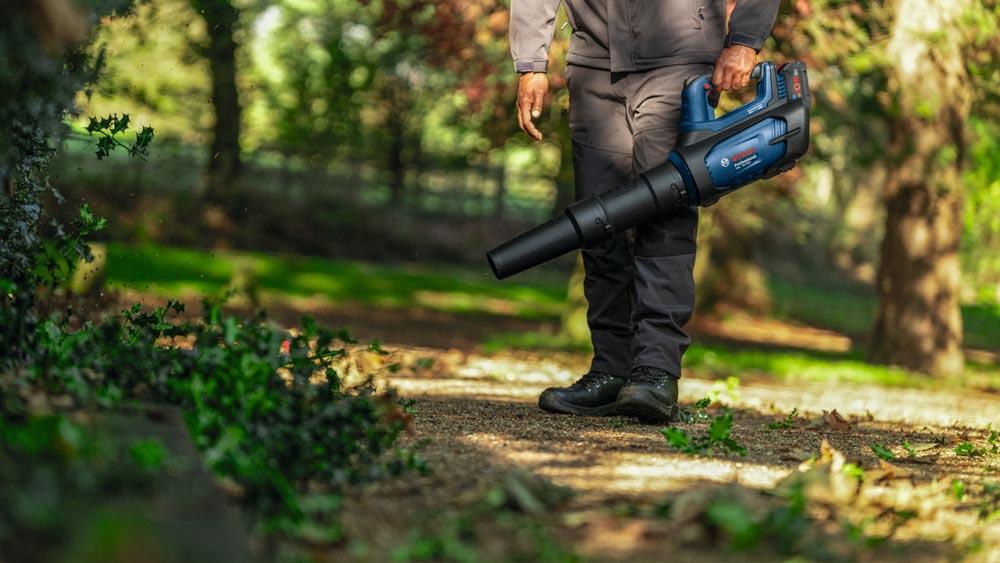 BOSCH Akku-Gebläse, solo GBL 18V-800