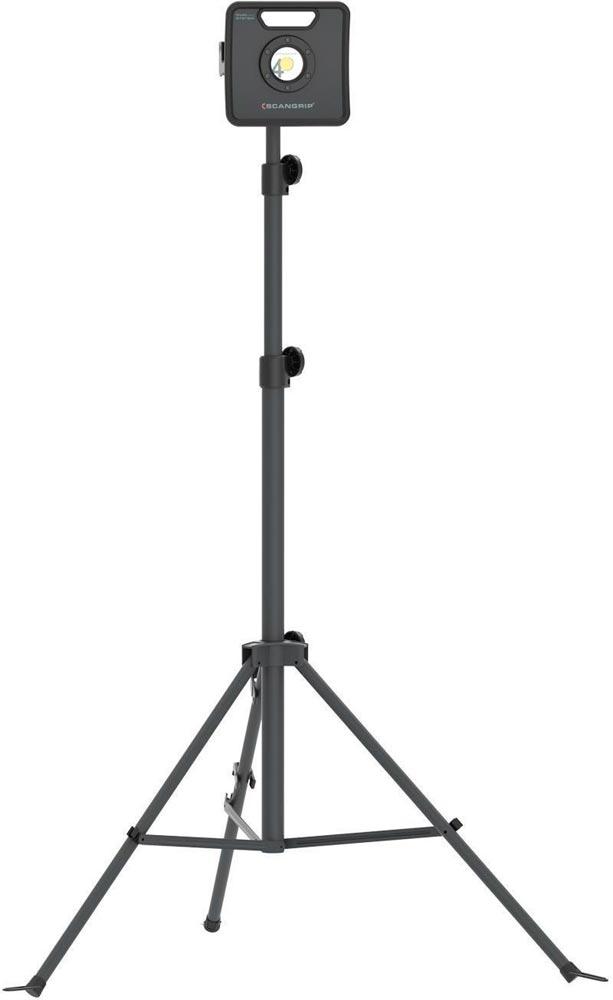 LED-Strahler NOVA 4K C+R 29 W 400 - 4000 lm 5 m H05RN-F 2x0,75 mm Li-Ion 4400 mAh 11,1 V IP67 LED-Strahler NOVA 4K C+R 29 W 400 - 4000 lm 5 m H05RN-F 2x0,75 mm Li-Ion 4400 mAh 11,1 V IP67