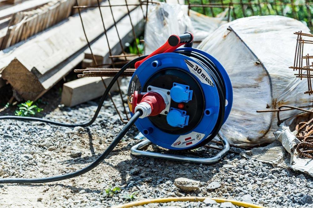 Drehstromkabeltrommel Garant 30 m H07RN-F 5 x 1,5 mm 290 mm 2 Schutzkontaktsteckdosen Spezialkunststoff IP44