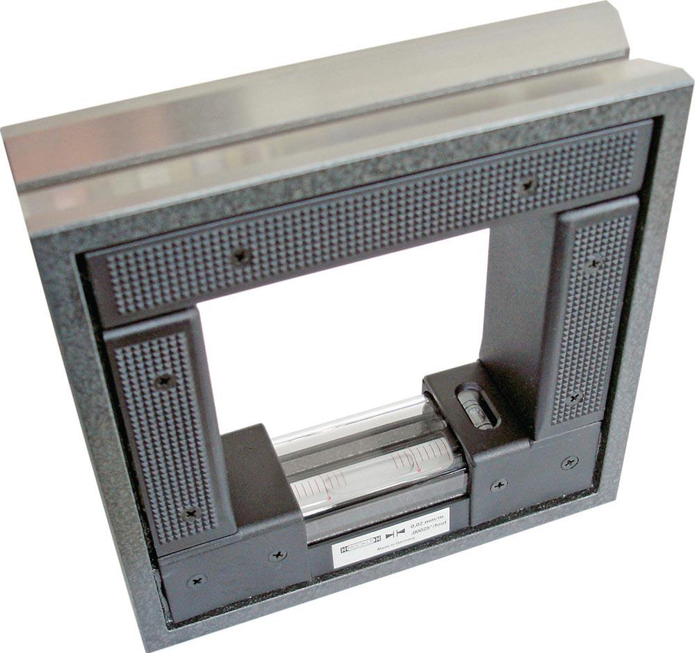 Rahmenwasserwaage DIN 877 Genauigkeit 0,1 mm/m 0,5 mm/m 150 x 150 x 42 mm Rahmenwasserwaage DIN 877 Genauigkeit 0,1 mm/m 0,5 mm/m 150 x 150 x 42 mm