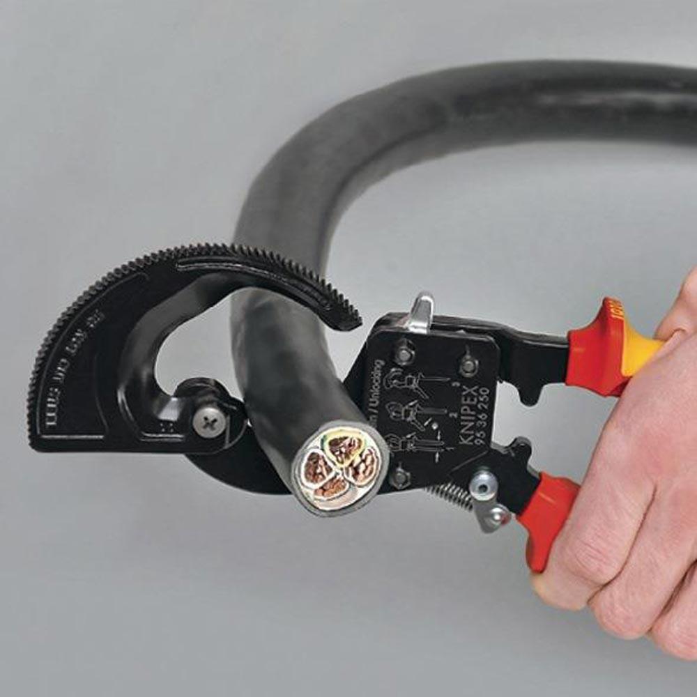 Kabelschneider Gesamtlänge 320 mm max. 60 (600 mm) mm poliert Mehrkomponenten-Hüllen VDE Kabelschneider Gesamtlänge 320 mm max. 60 (600 mm) mm poliert Mehrkomponenten-Hüllen VDE