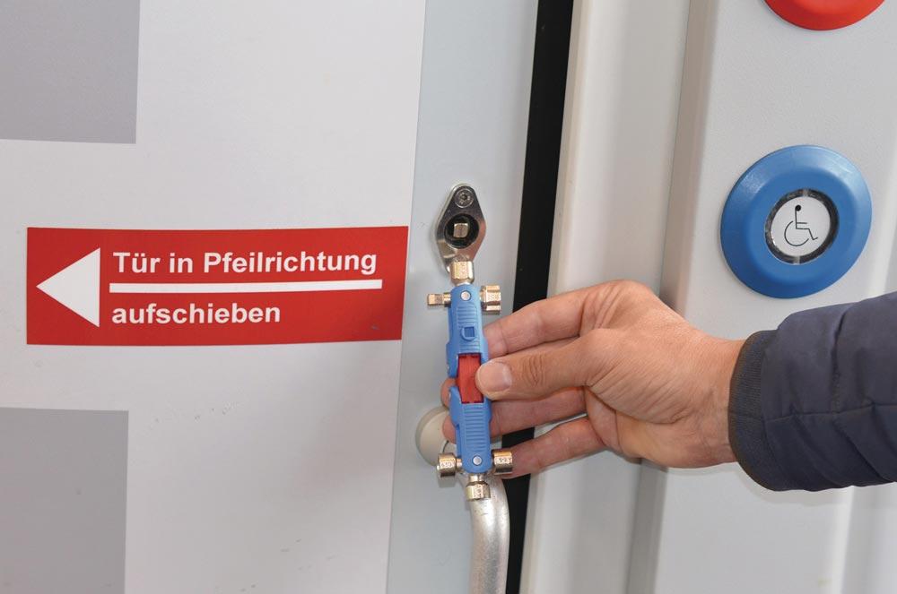 Doppel-Schaltschrankschlüssel SuBMaker Quadro Plus 14 Funktionen Bitaufnahme Doppel-Schaltschrankschlüssel SuBMaker Quadro Plus 14 Funktionen Bitaufnahme