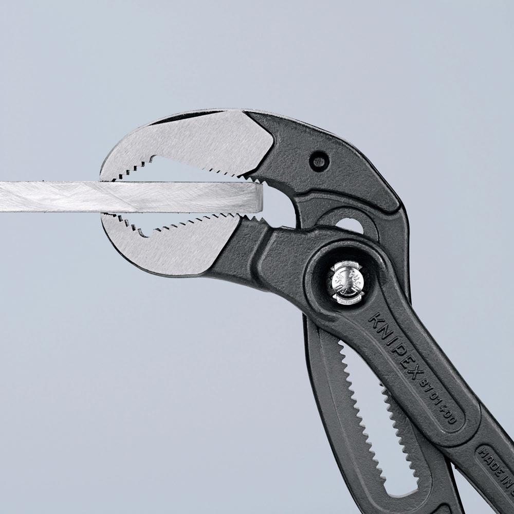 Rohr- und Wasserpumpenzange Cobra® Länge 400 mm Spannweite 95 mm poliert Kunststoffüberzug