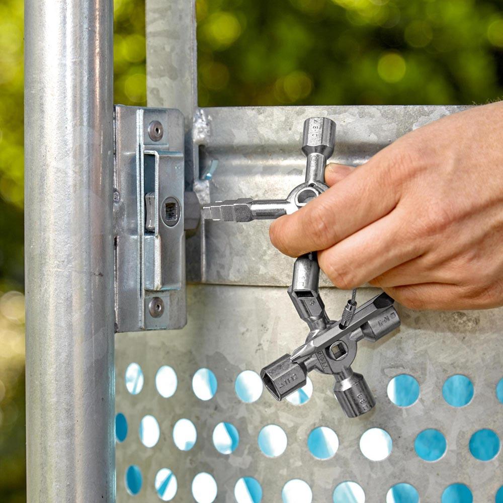 Schaltschrankschlüssel TwinKey® 6 Funktionen mit Magnet Verbindung Schaltschrankschlüssel TwinKey® 6 Funktionen mit Magnet Verbindung
