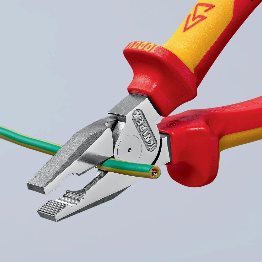 Kraftkombizange Länge 180 mm verchromt Mehrkomponenten-Hüllen VDE Kraftkombizange Länge 180 mm verchromt Mehrkomponenten-Hüllen VDE