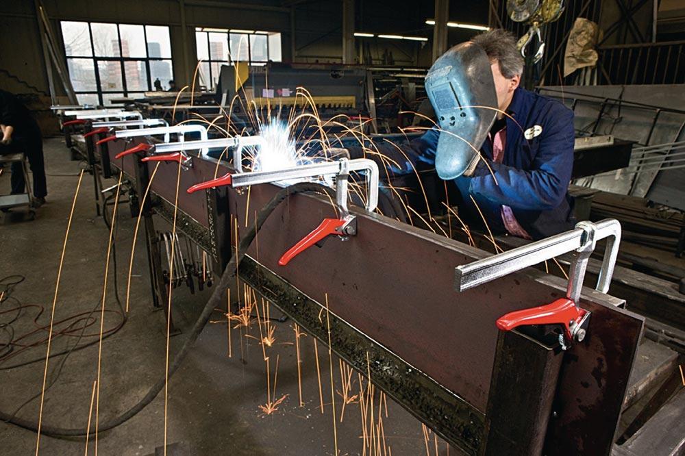 Hebelzwinge GH Spannweite 120 mm Ausladung 60 mm Spannkraft bis zu 8500 N